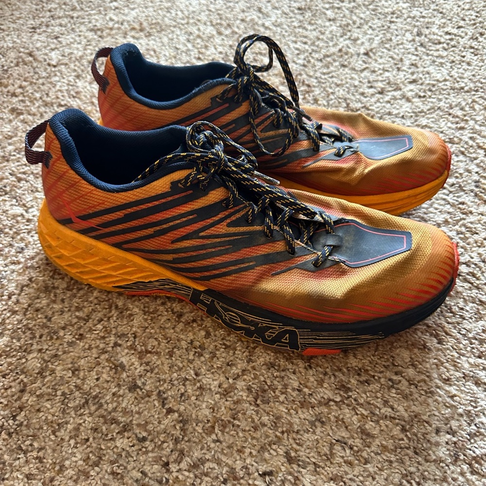 Men’s Hoka One One Speedgoat 4 Gold Fusion sneaker, orange size 12.5 (no soles)